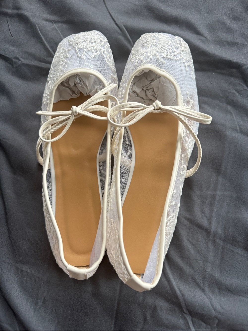 Lace Ballet Flats with Bow - Cream - Picture 3 of 6